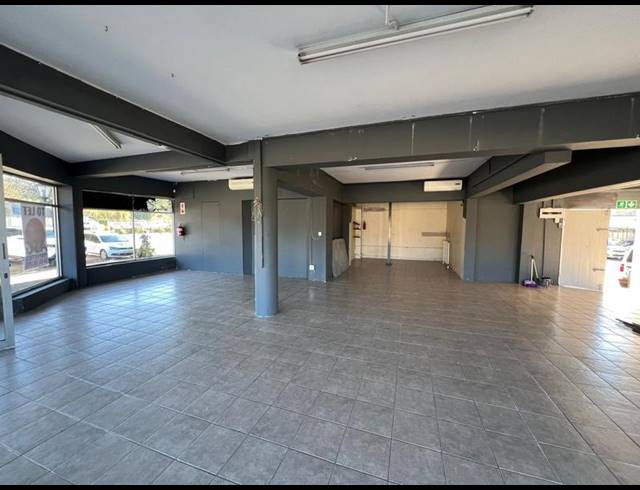 RETAIL PROPERTY TO RENT IN CHASE VALLEY